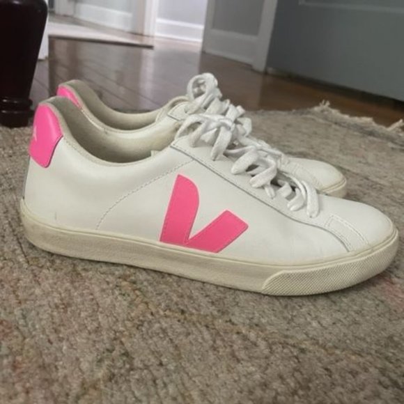 Veja Shoes - VEJA ESPLAR PINK AND WHITE